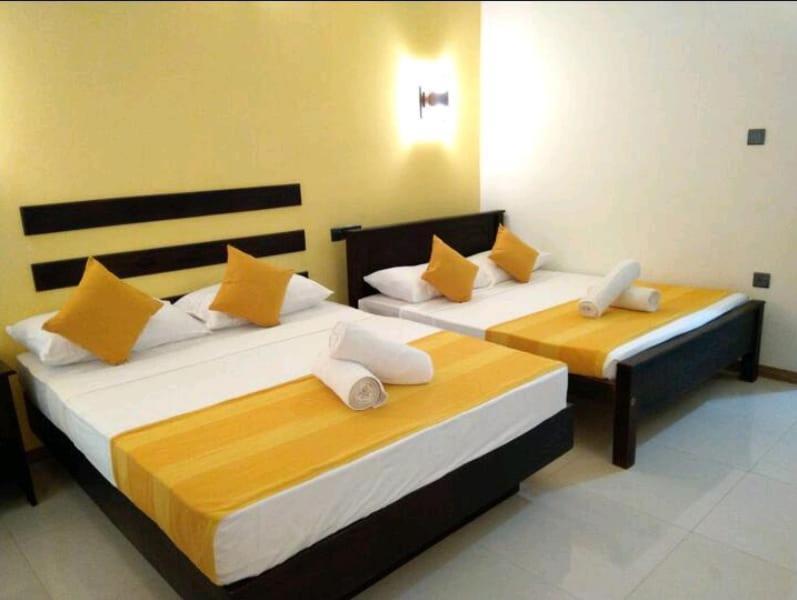 Amron Resort Сигирия Екстериор снимка